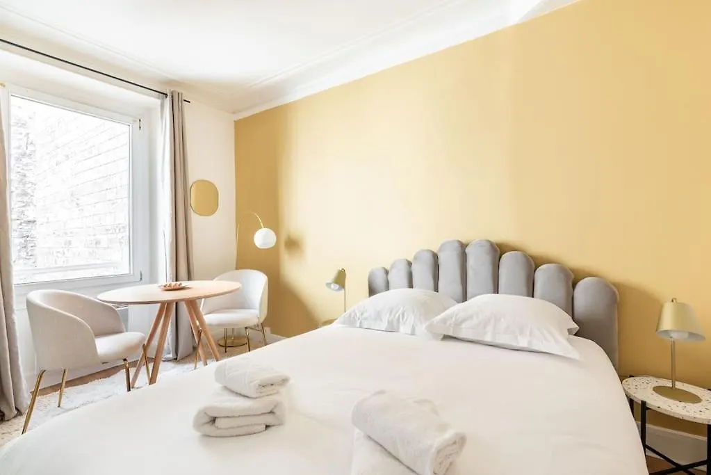 Apartament Boulevard Voltaire - Golden - Iii