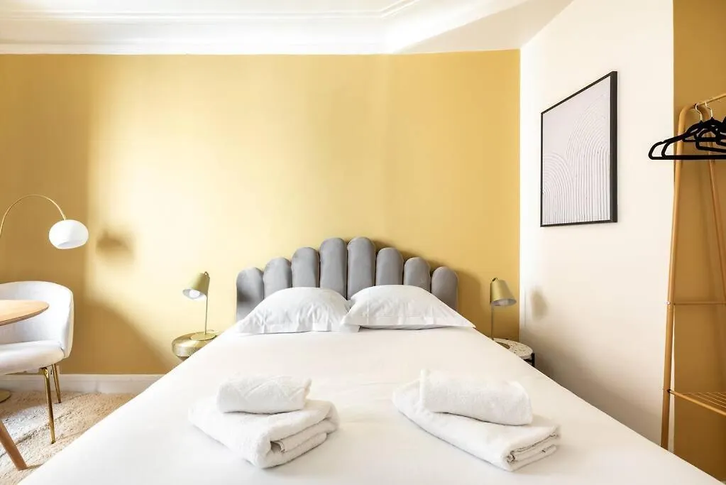 Boulevard Voltaire - Golden - Iii Apartament